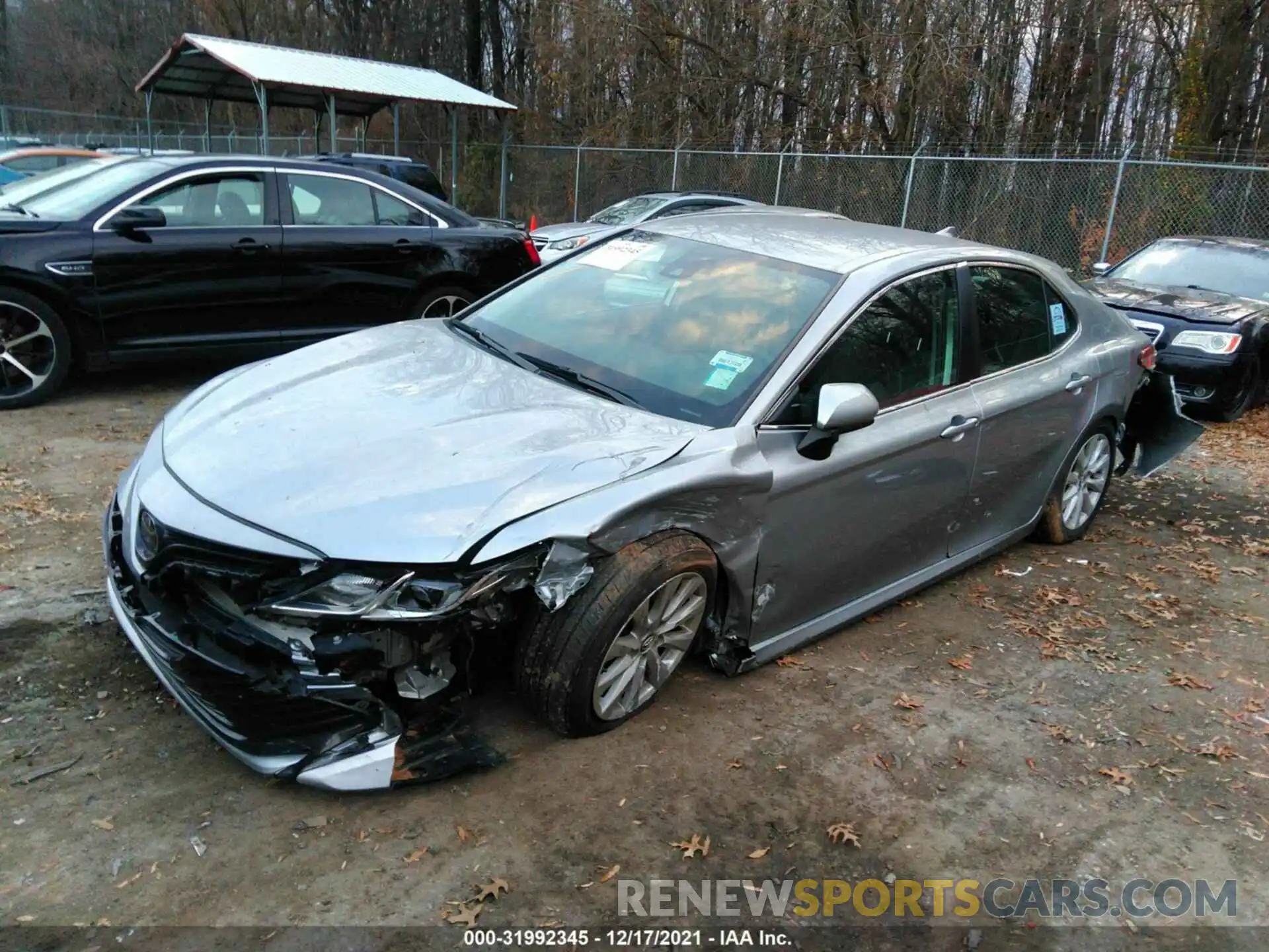 2 Photograph of a damaged car 4T1B11HKXKU265744 TOYOTA CAMRY 2019