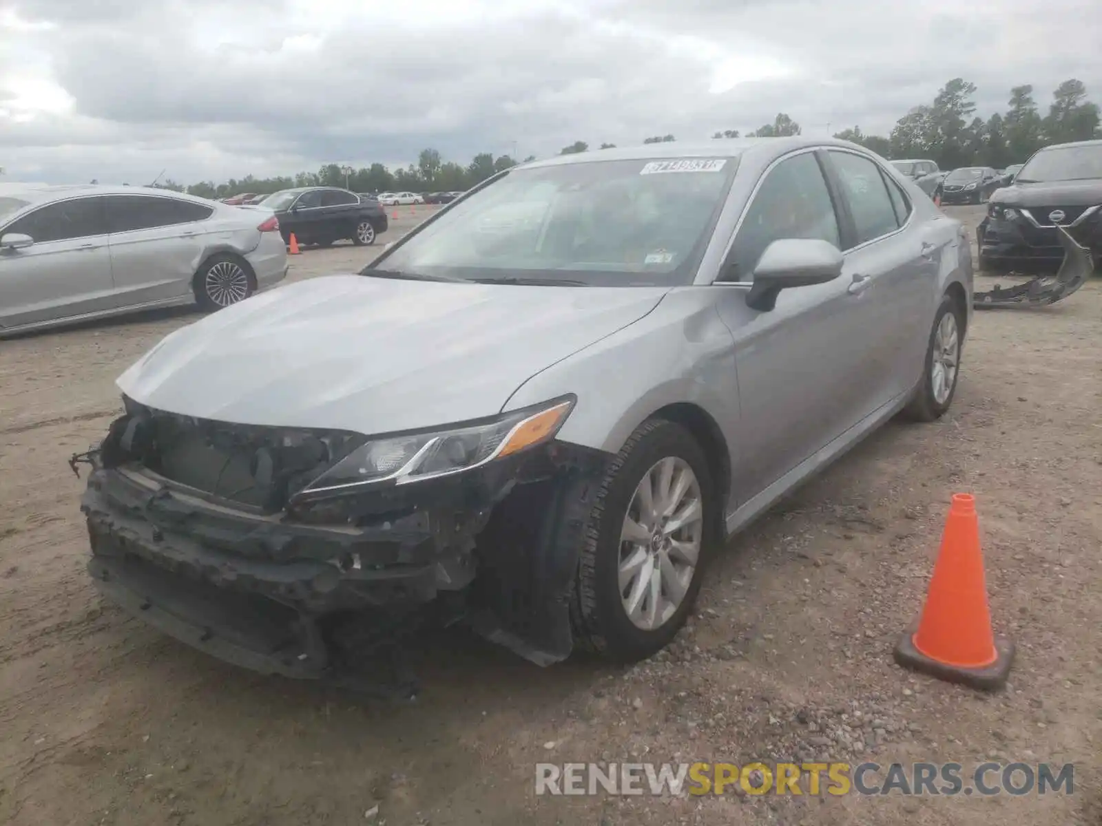 2 Photograph of a damaged car 4T1B11HKXKU265887 TOYOTA CAMRY 2019