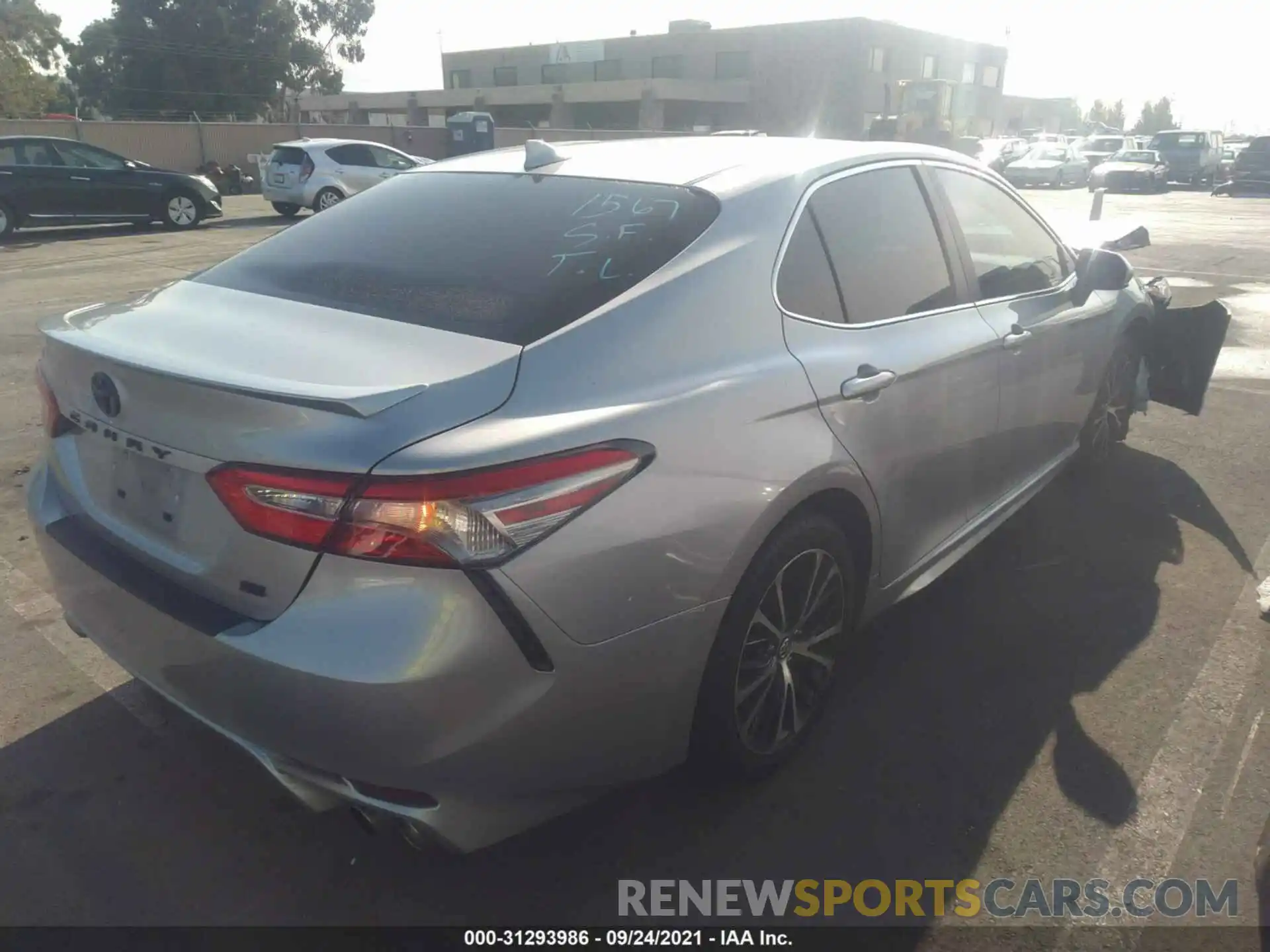 4 Photograph of a damaged car 4T1B11HKXKU266473 TOYOTA CAMRY 2019