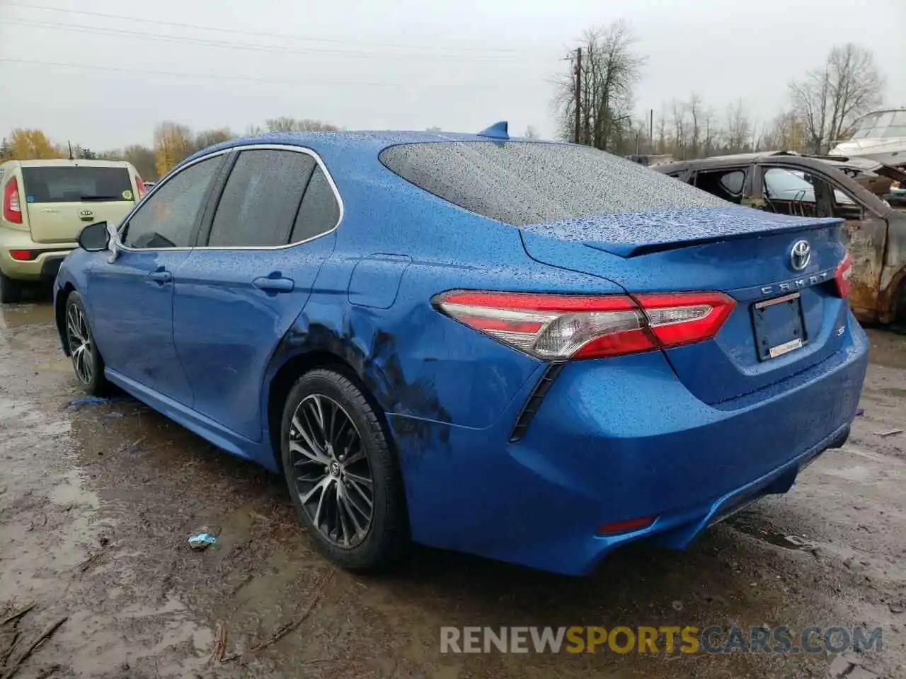 3 Фотография поврежденного автомобиля 4T1B11HKXKU267915 TOYOTA CAMRY 2019