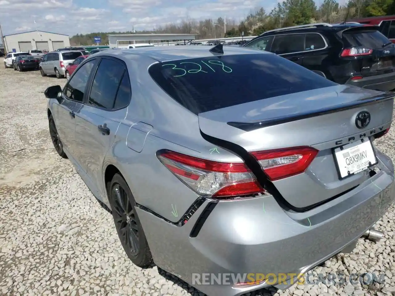 3 Photograph of a damaged car 4T1B11HKXKU267946 TOYOTA CAMRY 2019