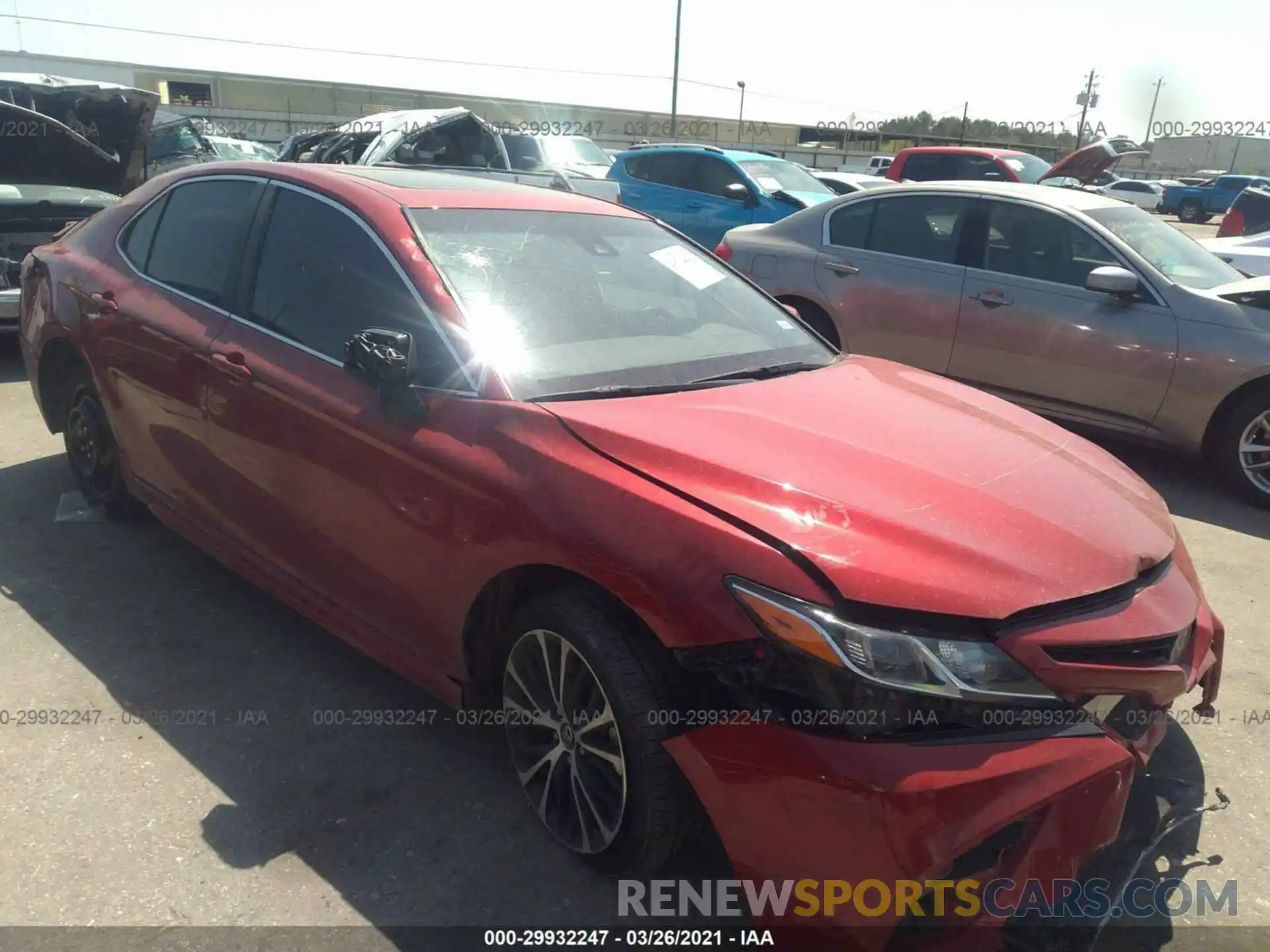 1 Photograph of a damaged car 4T1B11HKXKU267994 TOYOTA CAMRY 2019