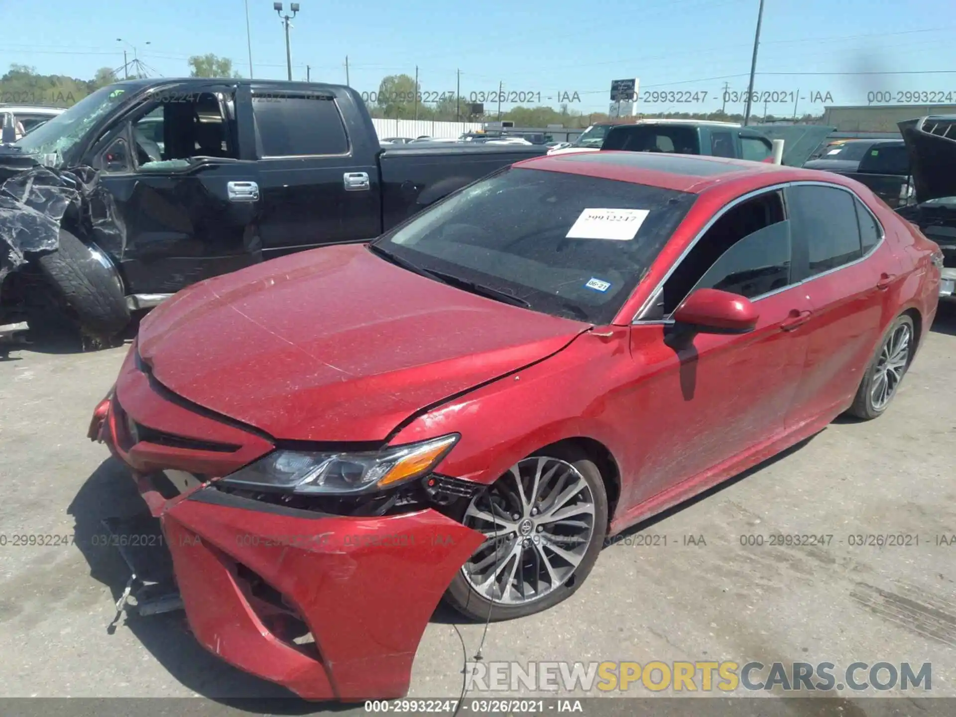 2 Photograph of a damaged car 4T1B11HKXKU267994 TOYOTA CAMRY 2019