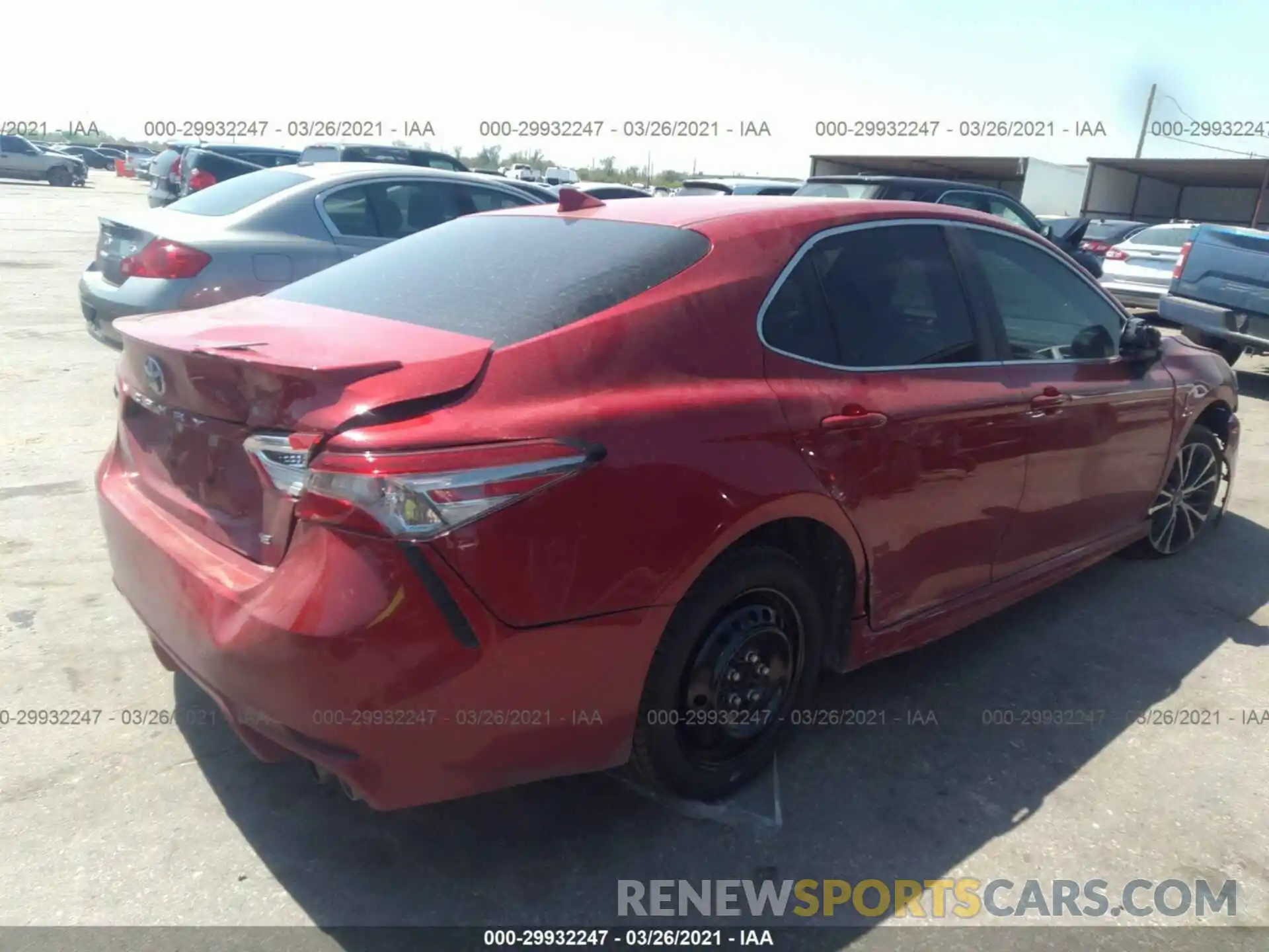 4 Фотография поврежденного автомобиля 4T1B11HKXKU267994 TOYOTA CAMRY 2019