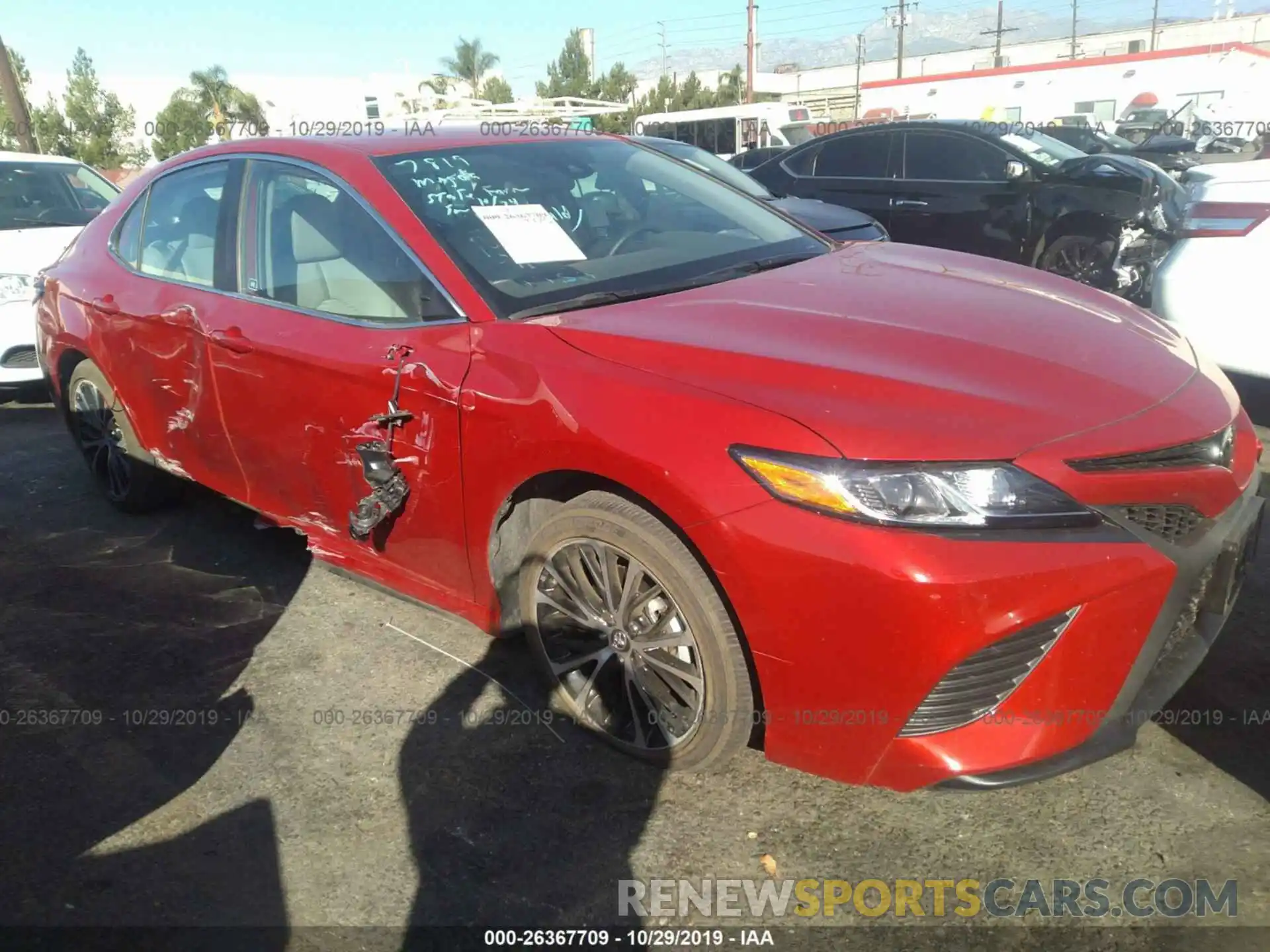 1 Photograph of a damaged car 4T1B11HKXKU268790 TOYOTA CAMRY 2019