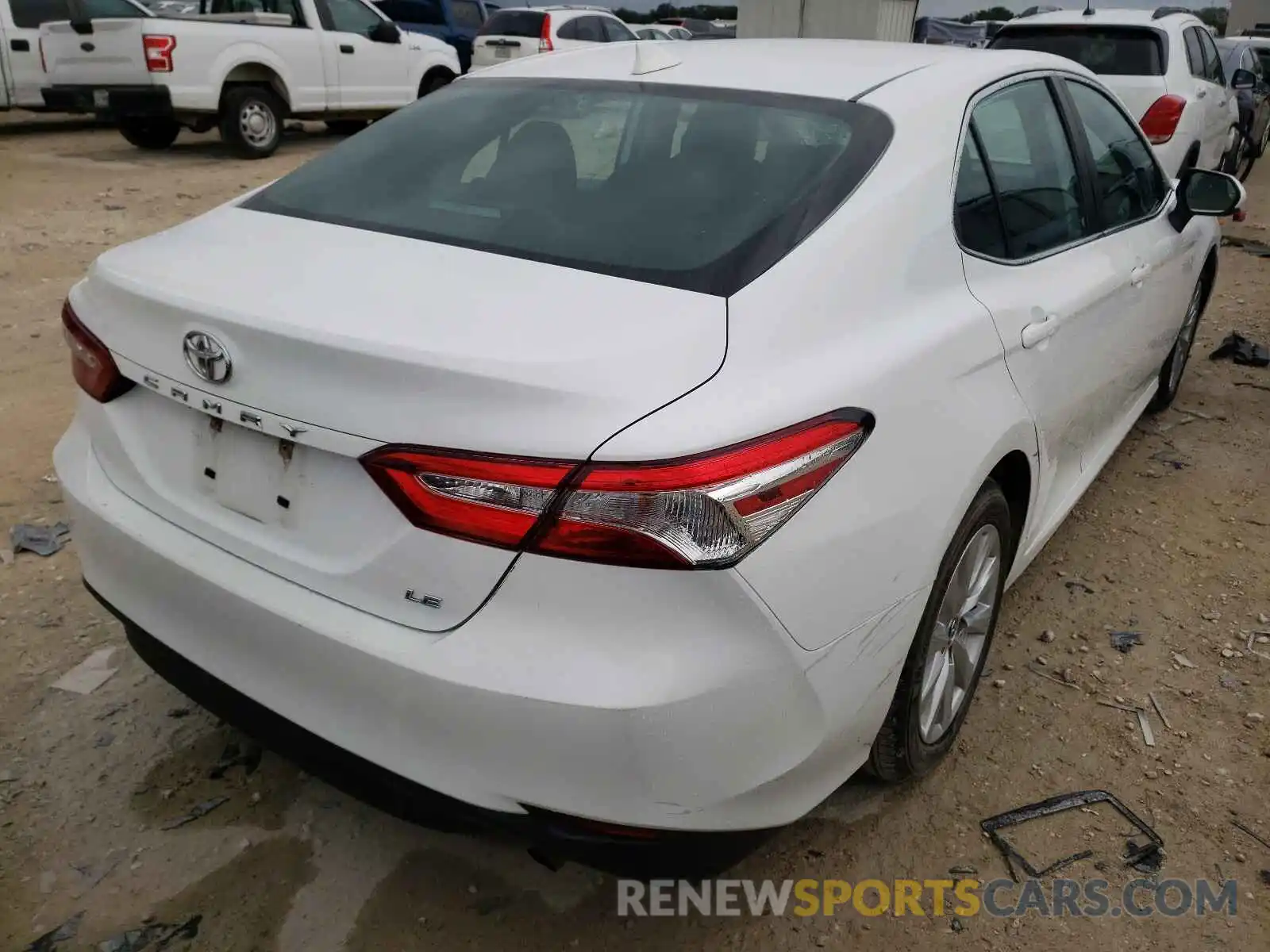 4 Photograph of a damaged car 4T1B11HKXKU268952 TOYOTA CAMRY 2019