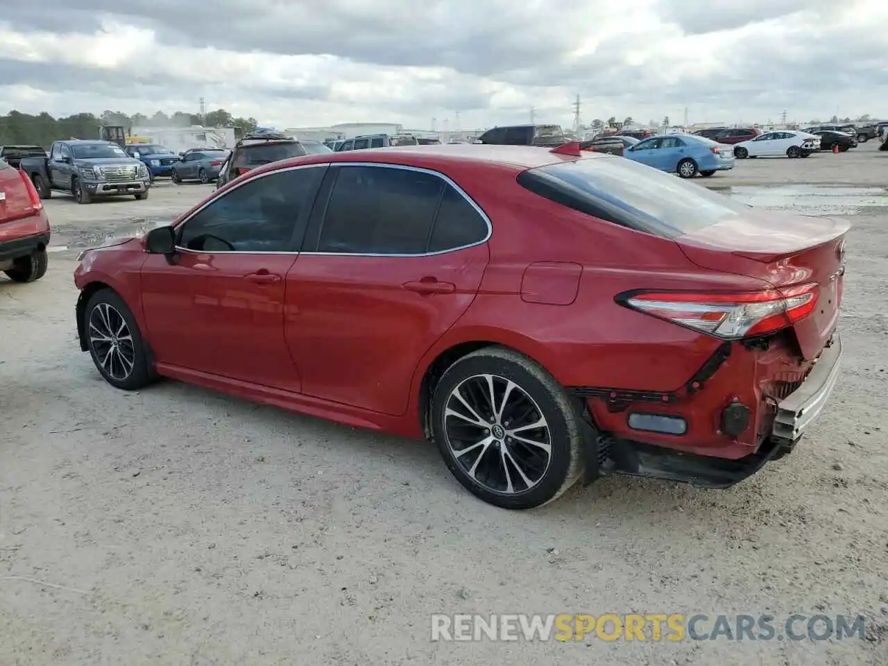 2 Photograph of a damaged car 4T1B11HKXKU269003 TOYOTA CAMRY 2019