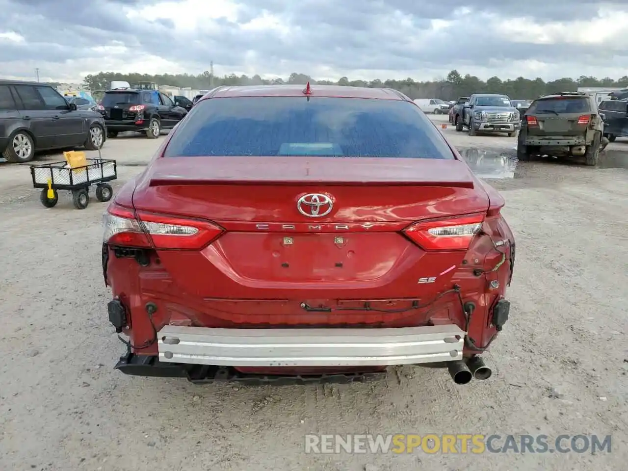 6 Photograph of a damaged car 4T1B11HKXKU269003 TOYOTA CAMRY 2019