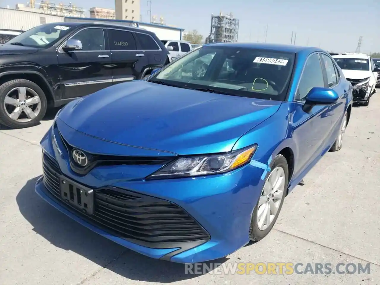 2 Фотография поврежденного автомобиля 4T1B11HKXKU269051 TOYOTA CAMRY 2019