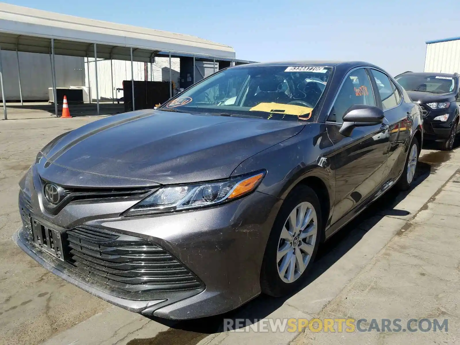 2 Photograph of a damaged car 4T1B11HKXKU269115 TOYOTA CAMRY 2019