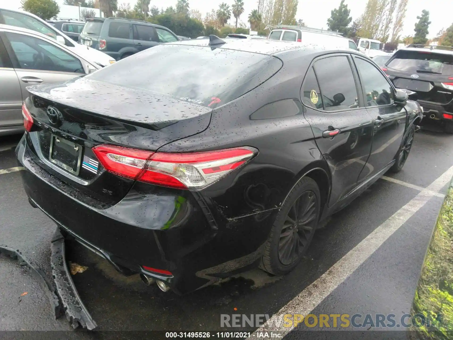 4 Photograph of a damaged car 4T1B11HKXKU270121 TOYOTA CAMRY 2019