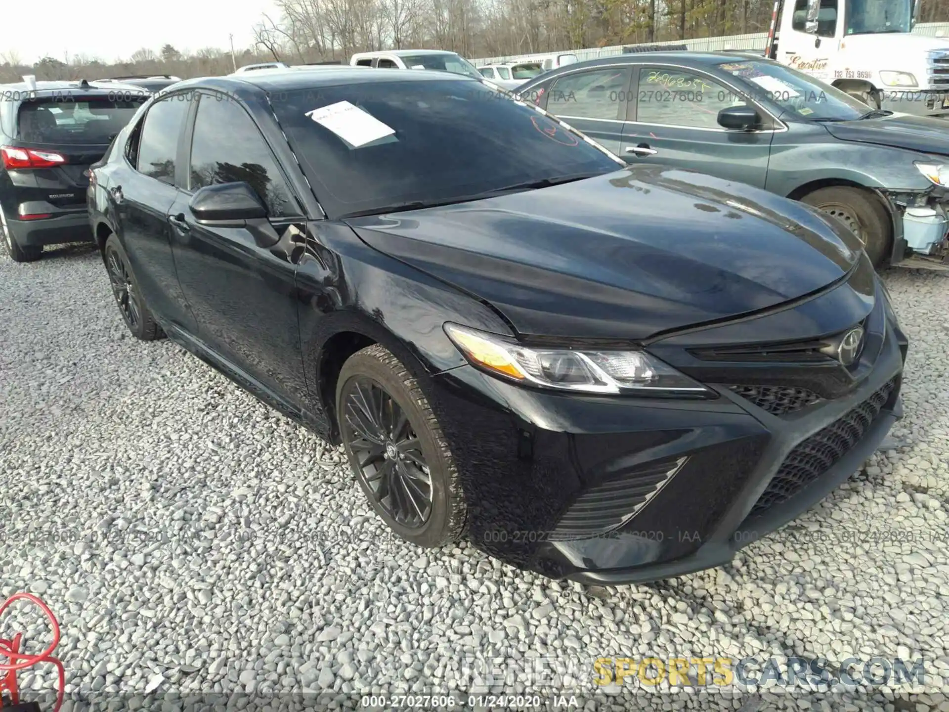 1 Photograph of a damaged car 4T1B11HKXKU270183 TOYOTA CAMRY 2019