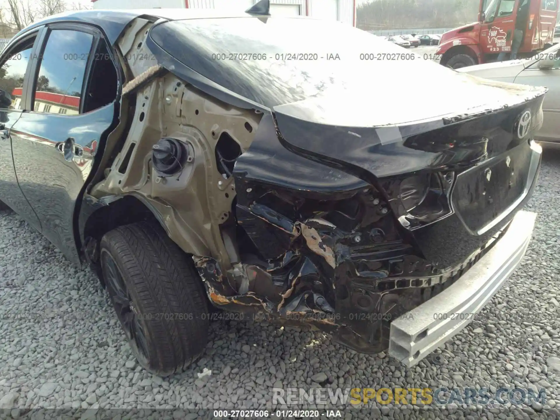 6 Photograph of a damaged car 4T1B11HKXKU270183 TOYOTA CAMRY 2019