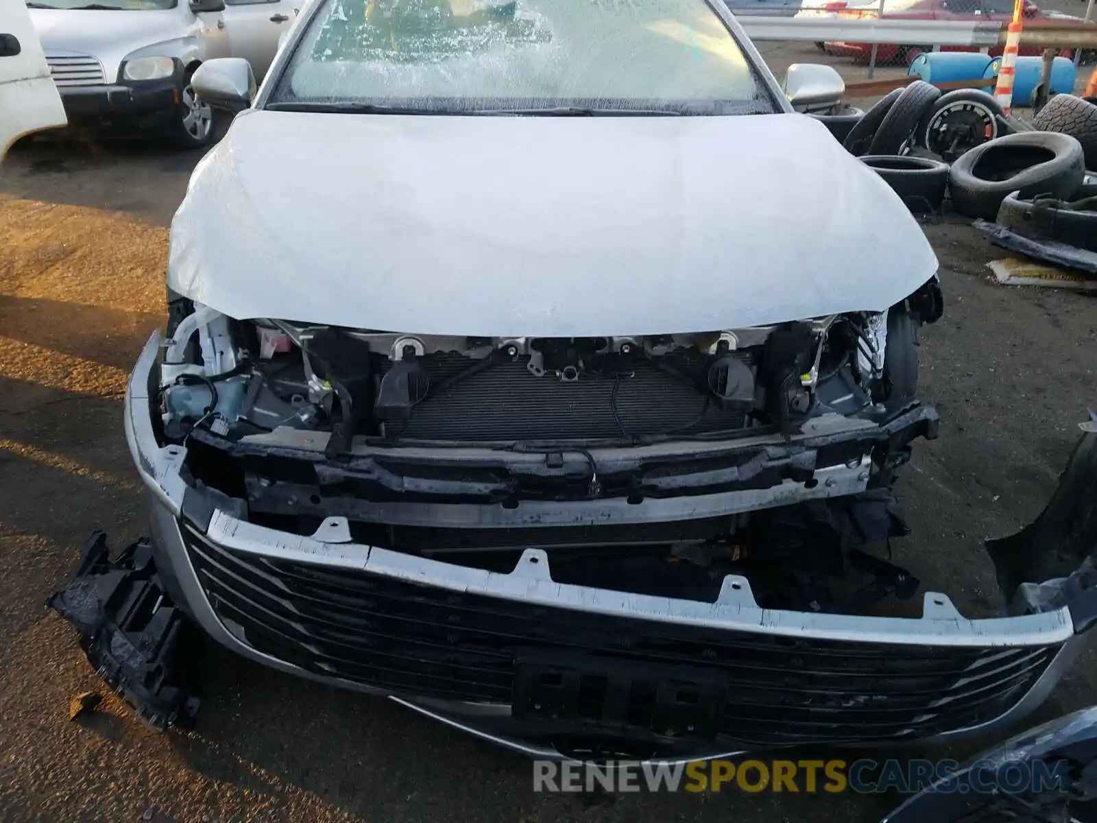 9 Photograph of a damaged car 4T1B11HKXKU270927 TOYOTA CAMRY 2019