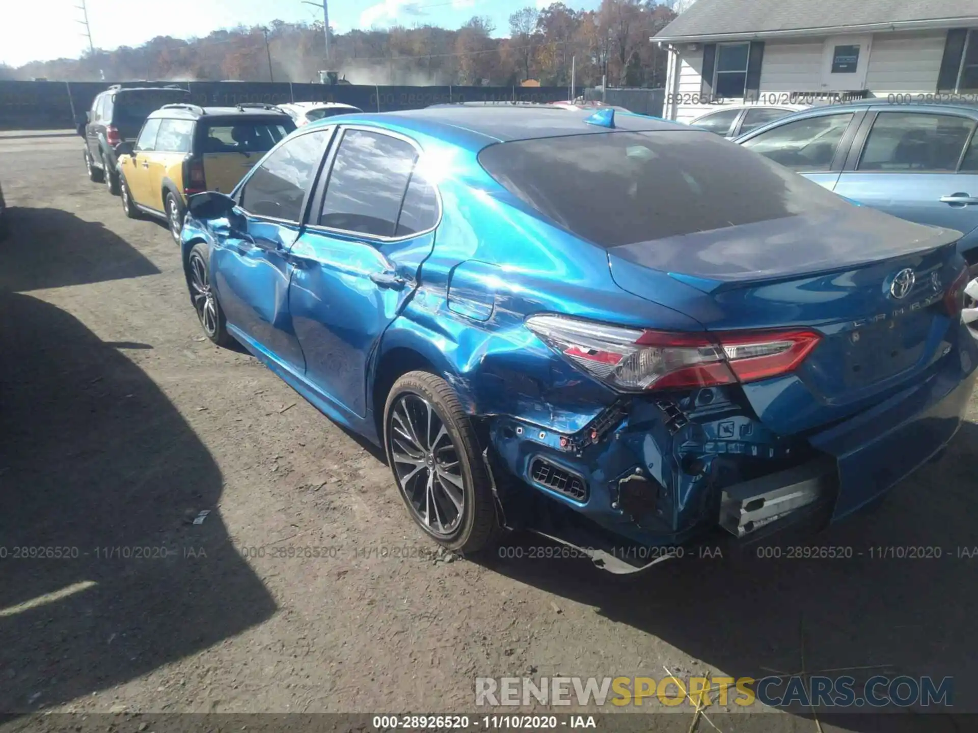 3 Photograph of a damaged car 4T1B11HKXKU271754 TOYOTA CAMRY 2019