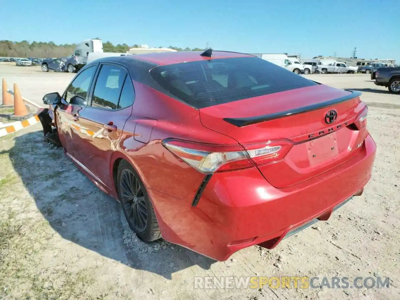 3 Photograph of a damaged car 4T1B11HKXKU273522 TOYOTA CAMRY 2019