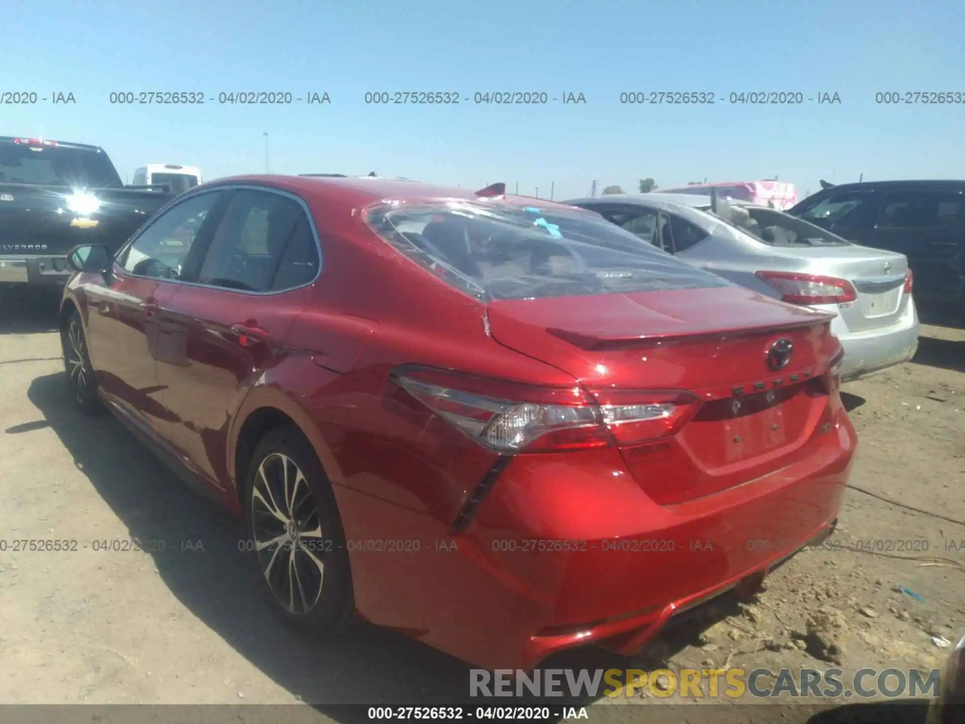 3 Фотография поврежденного автомобиля 4T1B11HKXKU276999 TOYOTA CAMRY 2019