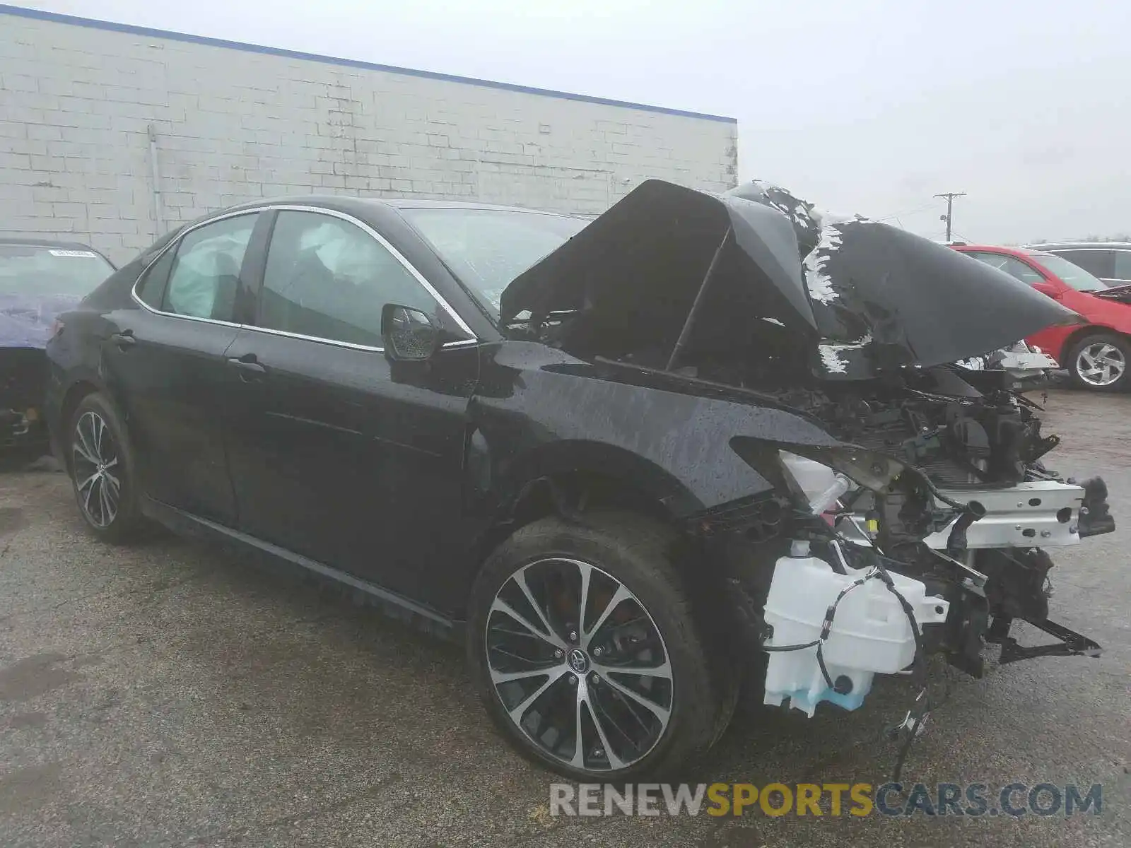 1 Photograph of a damaged car 4T1B11HKXKU277862 TOYOTA CAMRY 2019