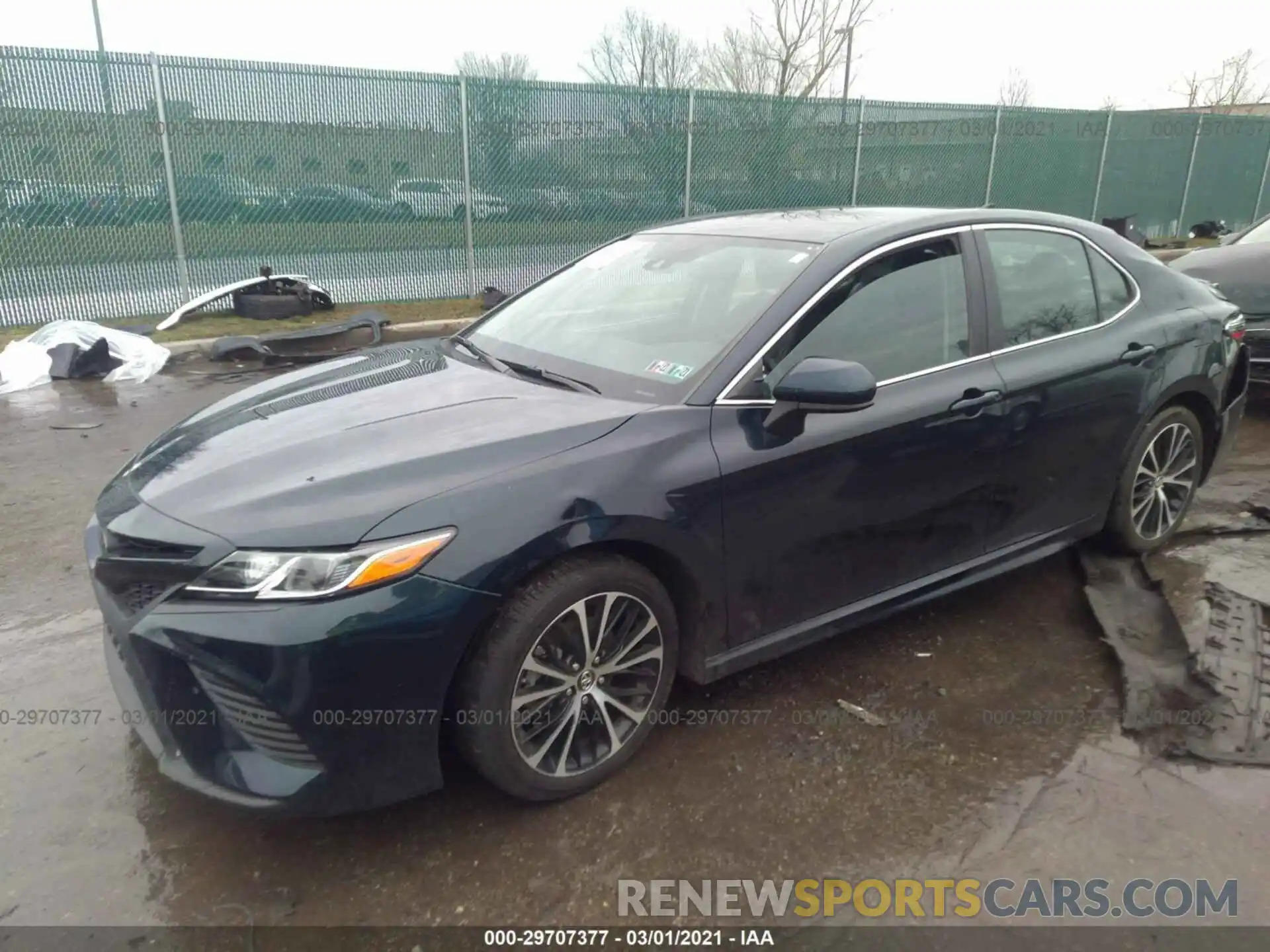 2 Photograph of a damaged car 4T1B11HKXKU279059 TOYOTA CAMRY 2019