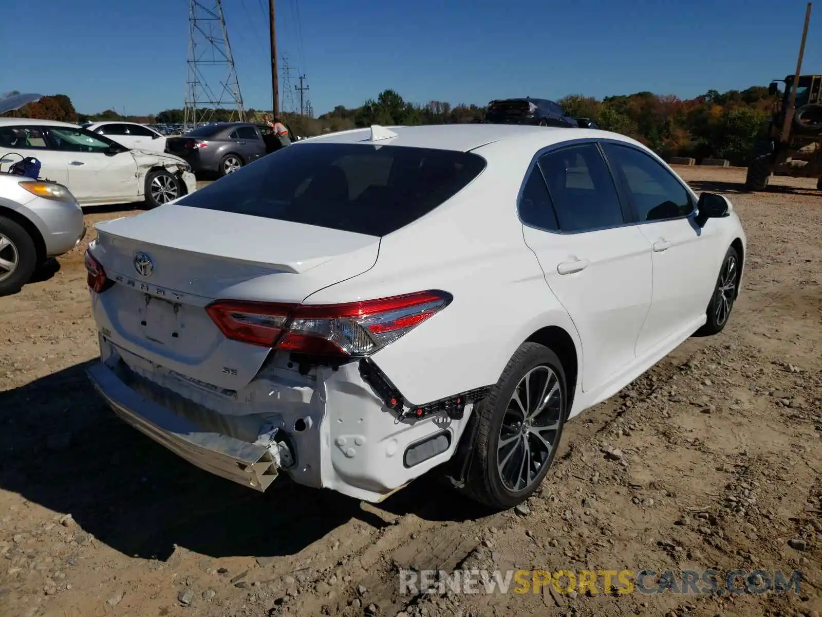 4 Photograph of a damaged car 4T1B11HKXKU280230 TOYOTA CAMRY 2019