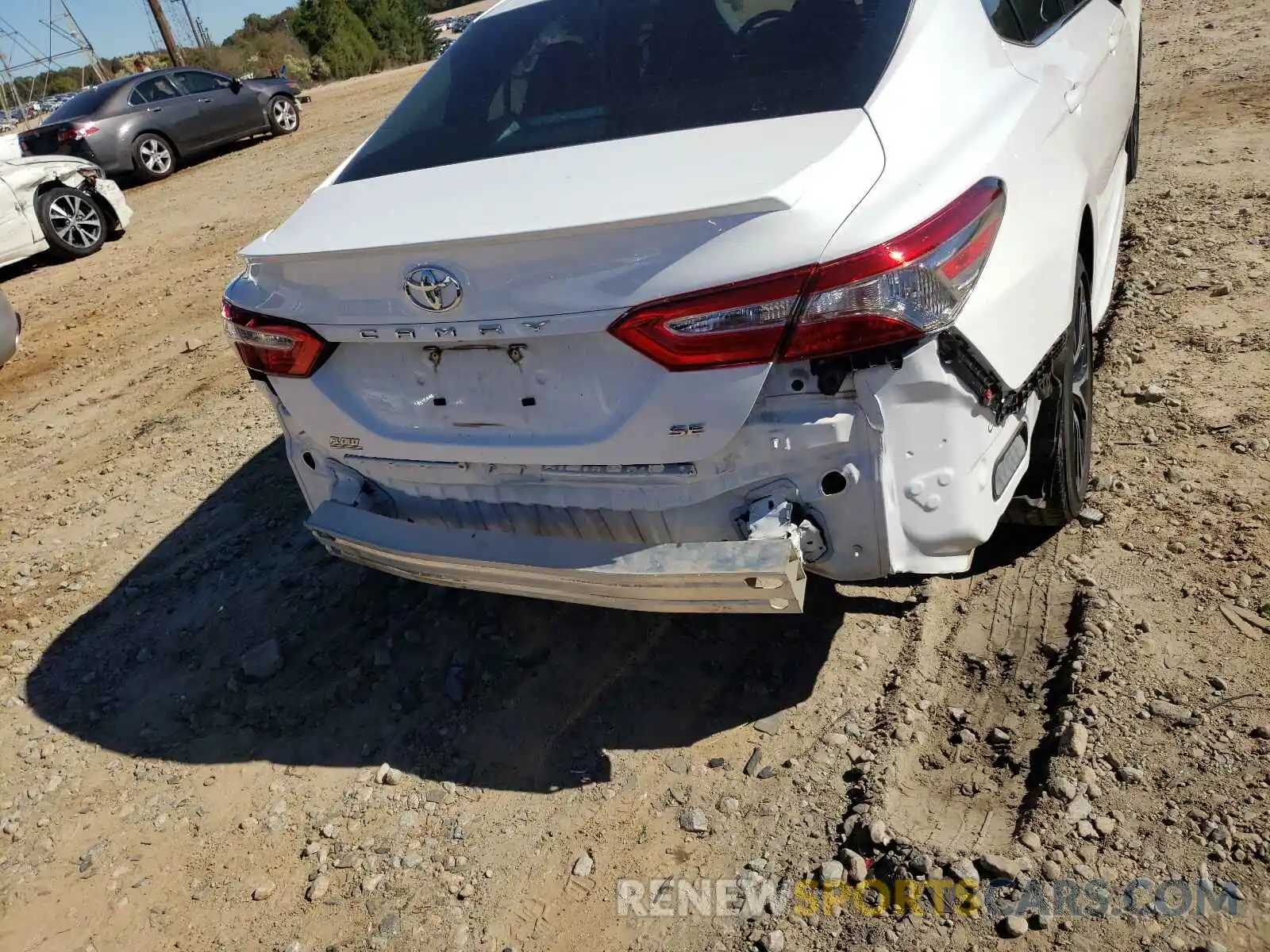 9 Photograph of a damaged car 4T1B11HKXKU280230 TOYOTA CAMRY 2019