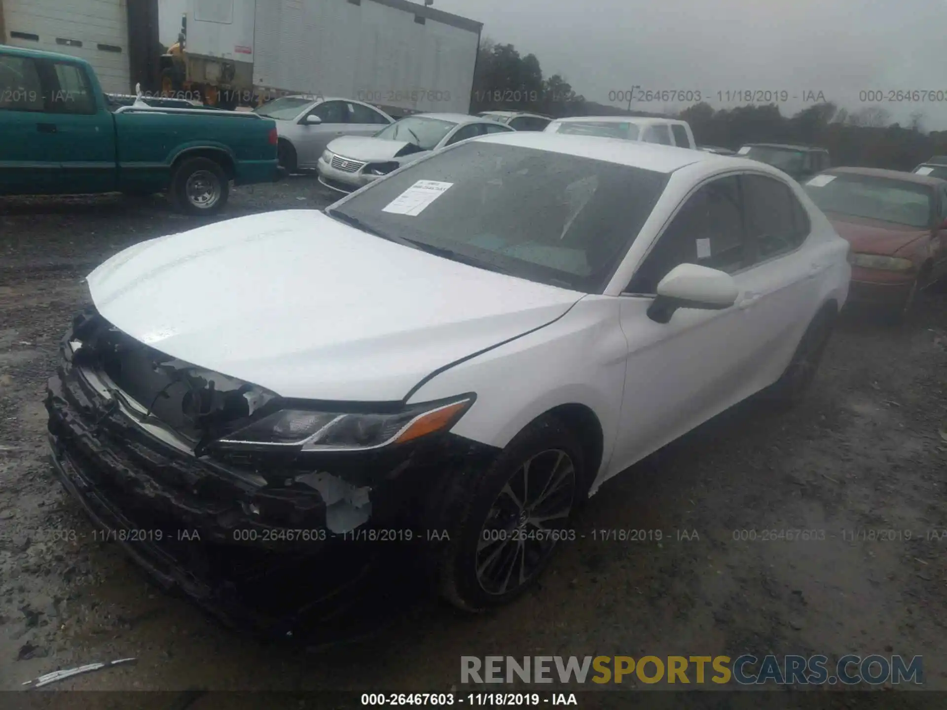 2 Photograph of a damaged car 4T1B11HKXKU280874 TOYOTA CAMRY 2019