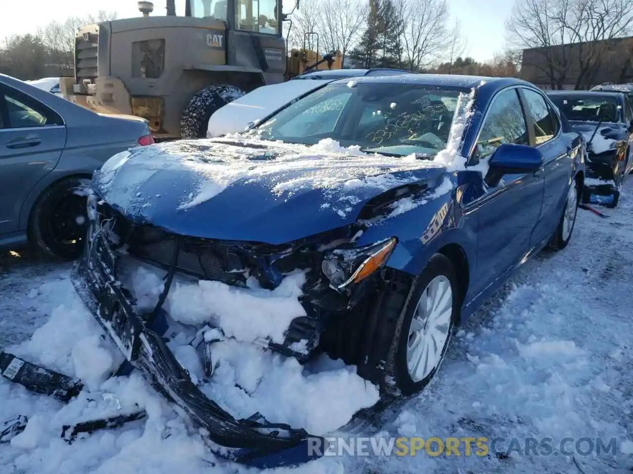 2 Photograph of a damaged car 4T1B11HKXKU281281 TOYOTA CAMRY 2019