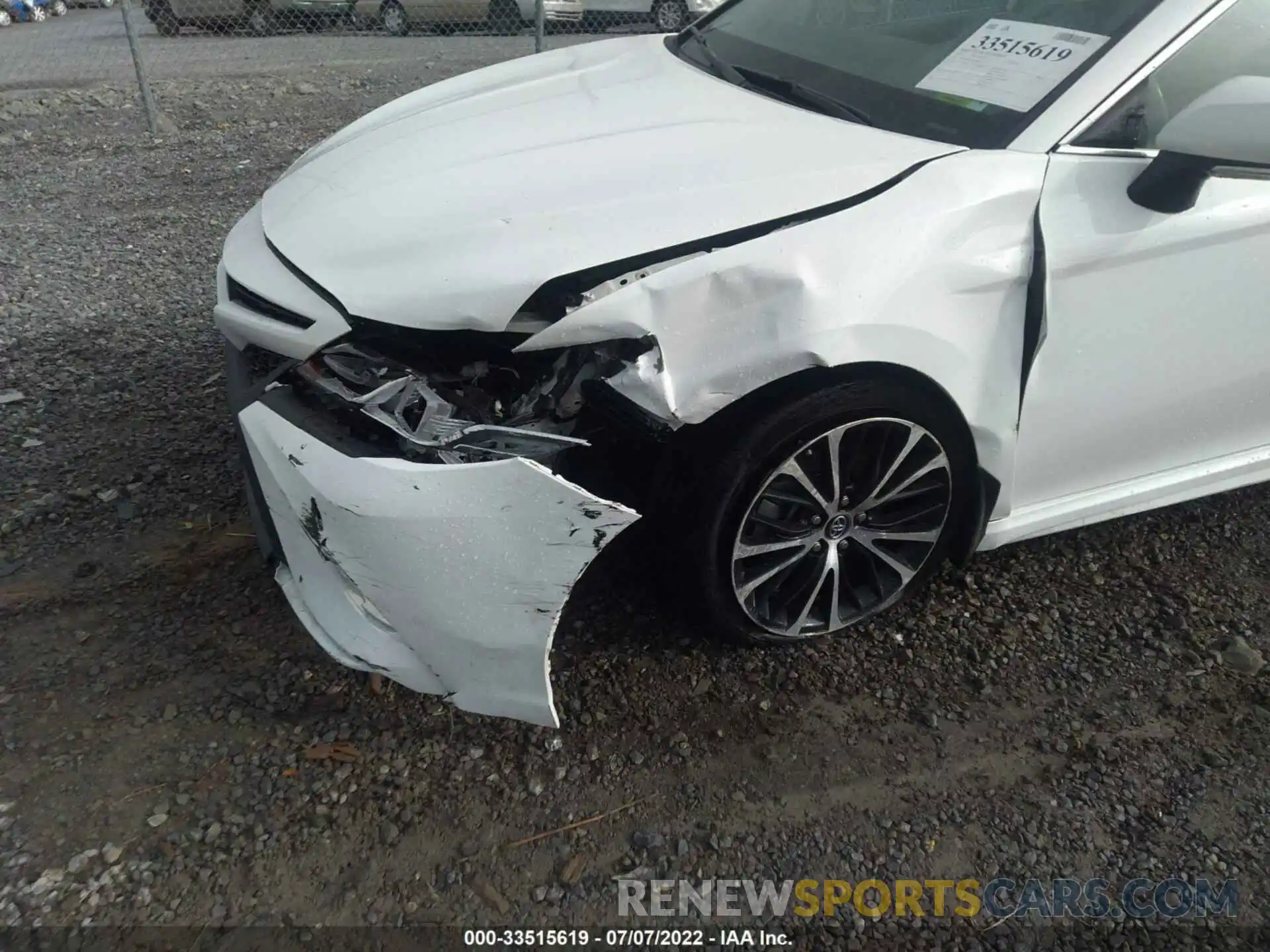 6 Photograph of a damaged car 4T1B11HKXKU283662 TOYOTA CAMRY 2019