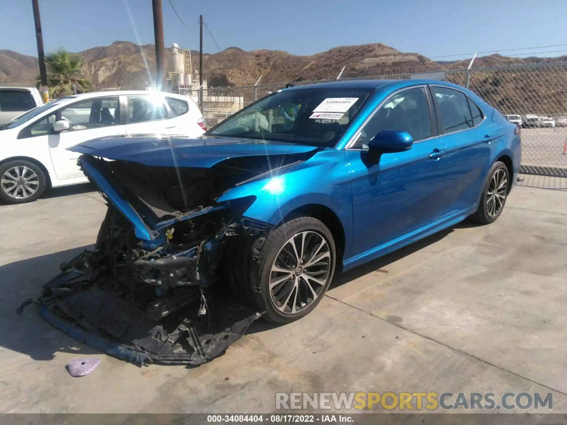 2 Photograph of a damaged car 4T1B11HKXKU284780 TOYOTA CAMRY 2019