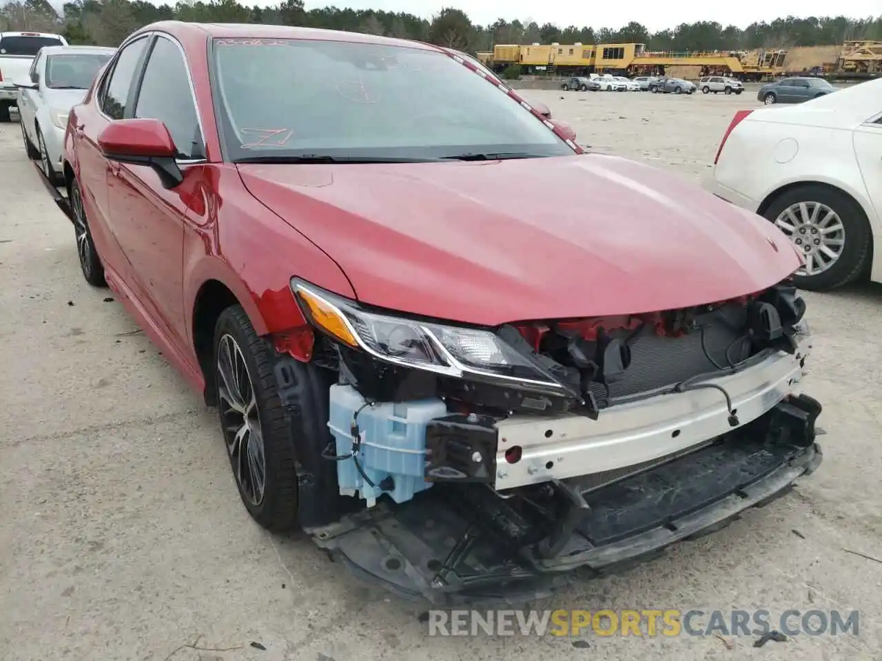 1 Photograph of a damaged car 4T1B11HKXKU288179 TOYOTA CAMRY 2019