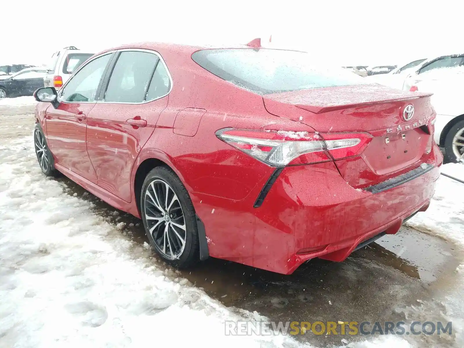 3 Photograph of a damaged car 4T1B11HKXKU289140 TOYOTA CAMRY 2019