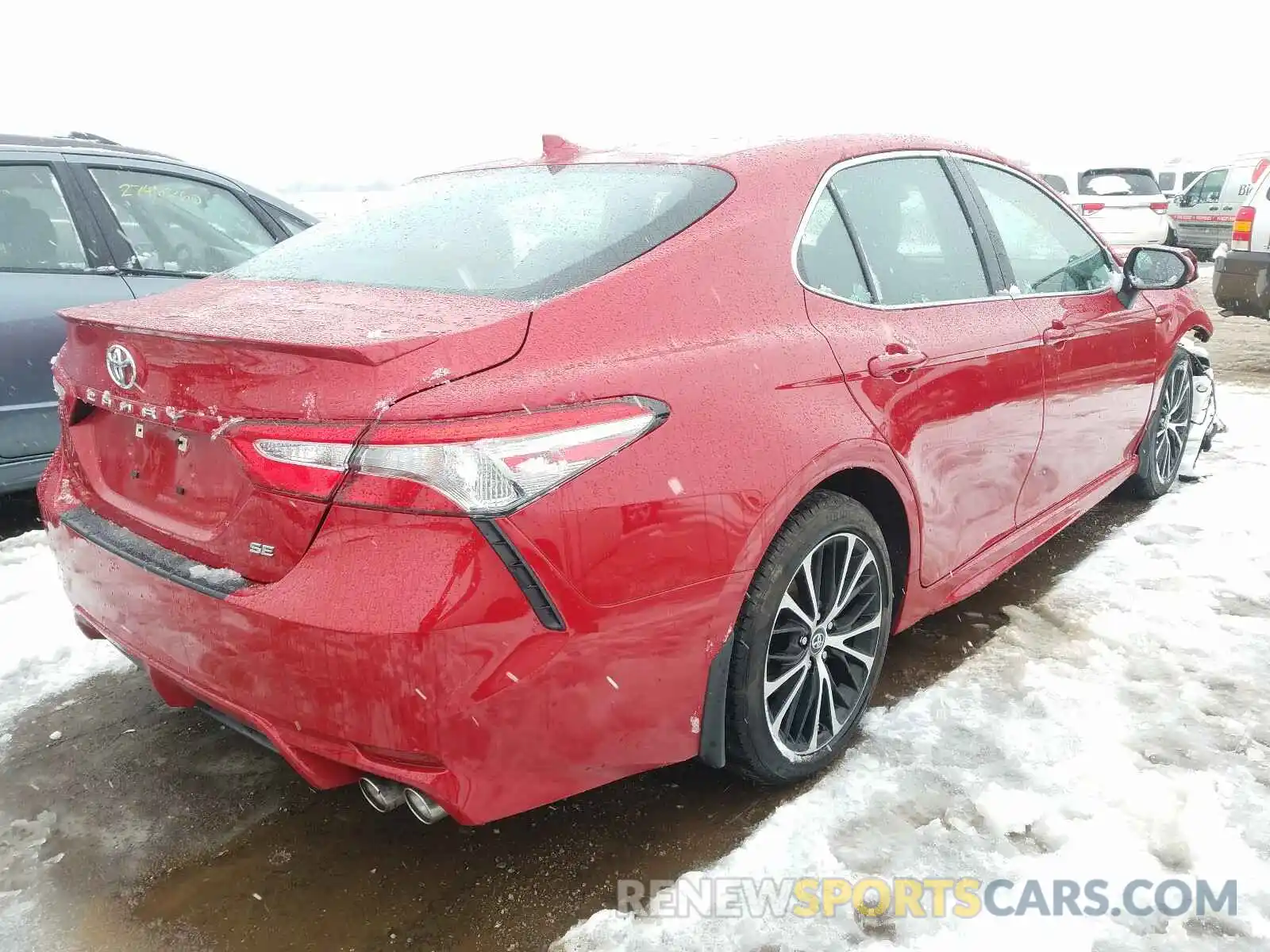 4 Фотография поврежденного автомобиля 4T1B11HKXKU289140 TOYOTA CAMRY 2019