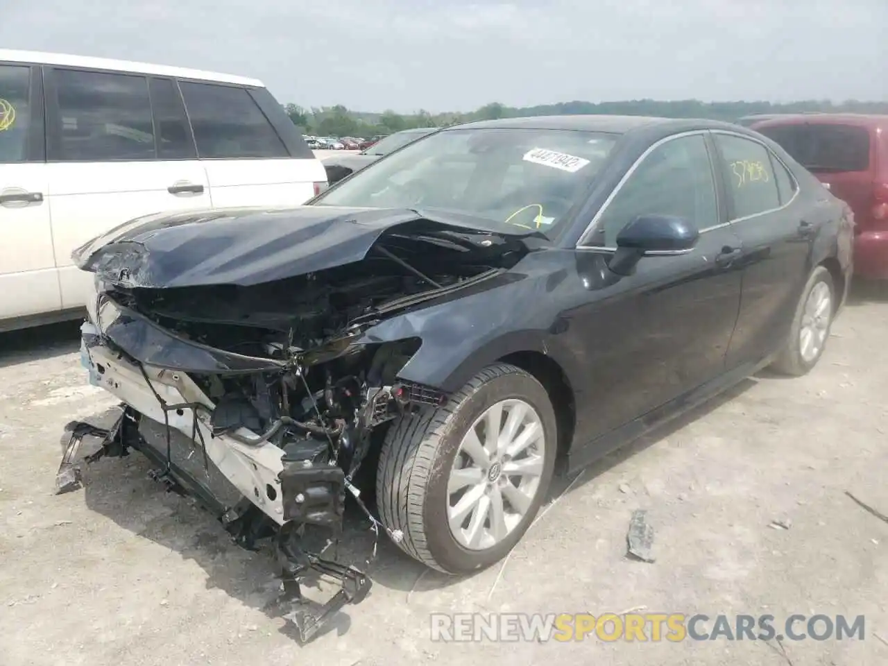 2 Фотография поврежденного автомобиля 4T1B11HKXKU291230 TOYOTA CAMRY 2019