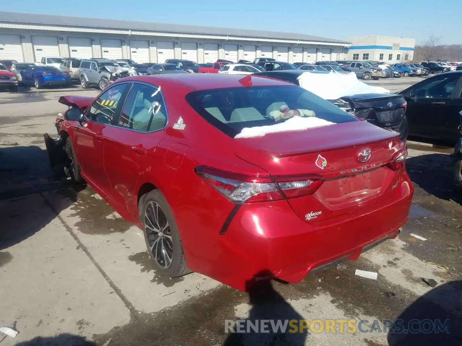 3 Photograph of a damaged car 4T1B11HKXKU294273 TOYOTA CAMRY 2019