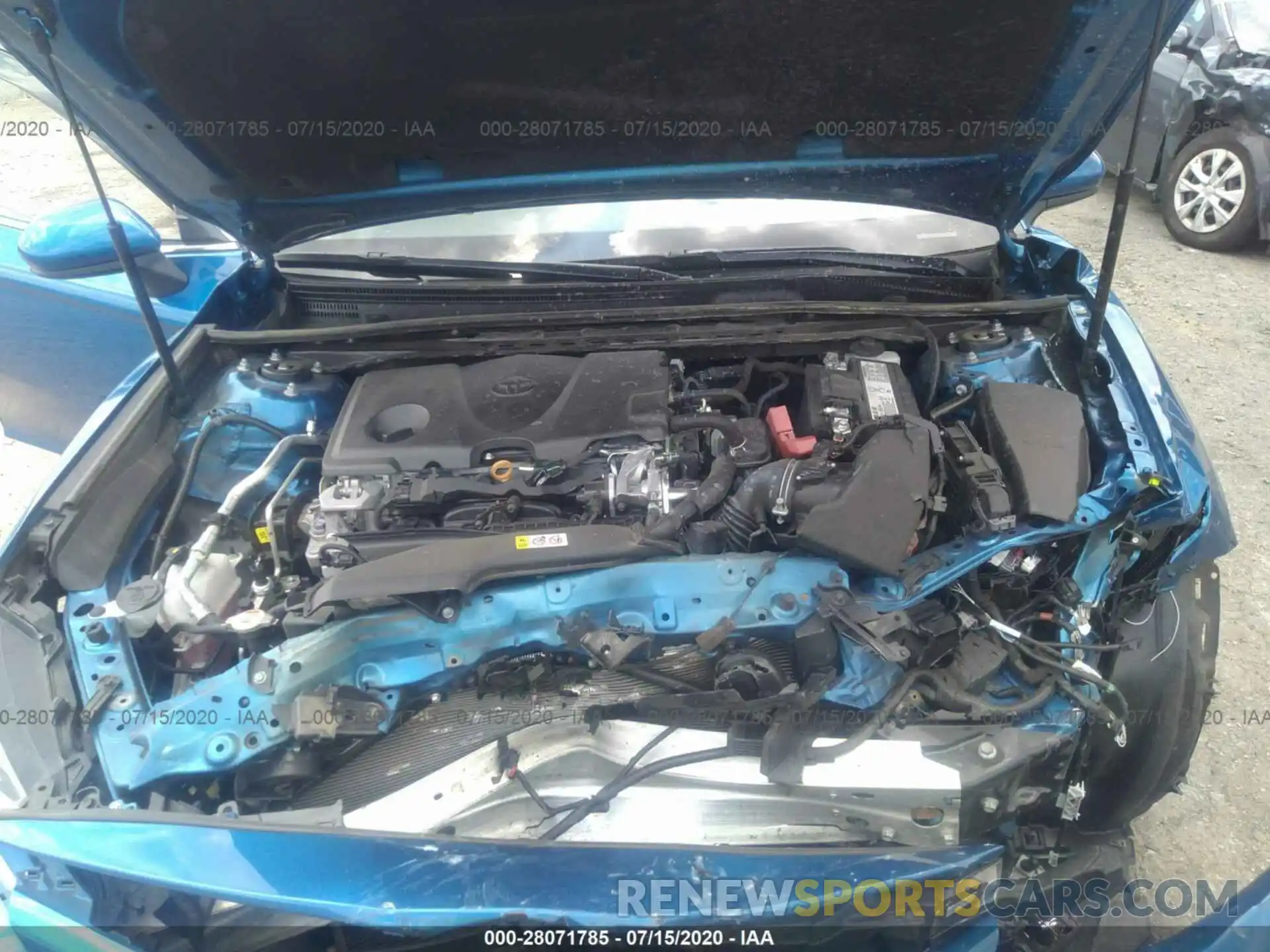 10 Photograph of a damaged car 4T1B11HKXKU295150 TOYOTA CAMRY 2019