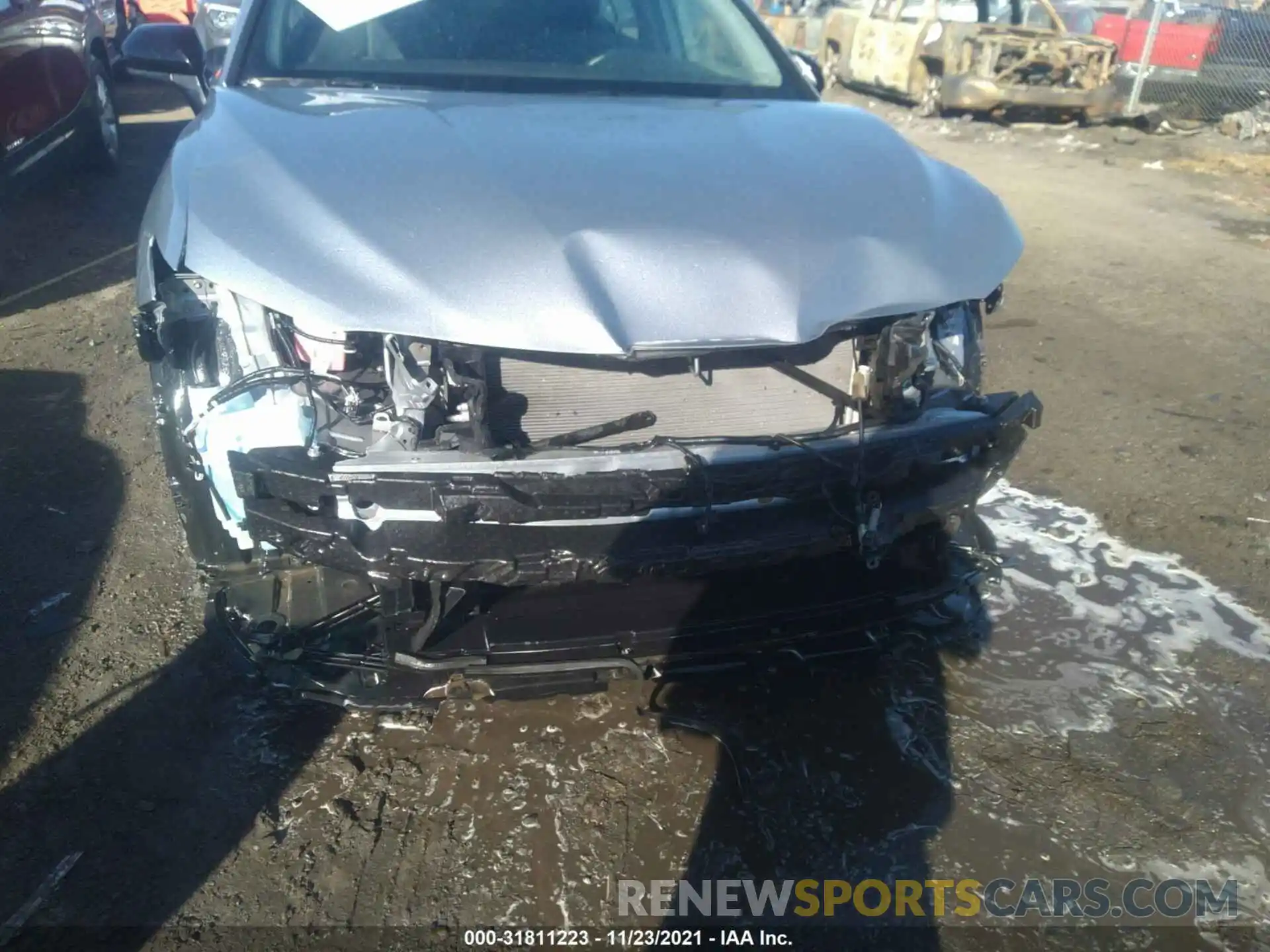 6 Photograph of a damaged car 4T1B11HKXKU295777 TOYOTA CAMRY 2019