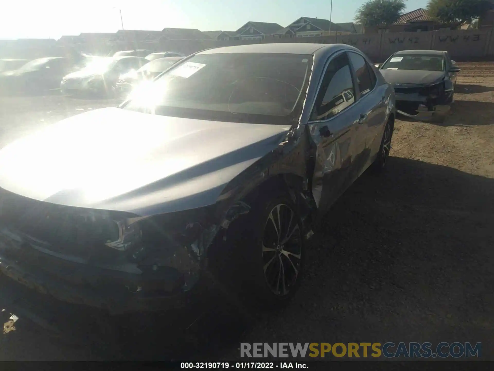 6 Photograph of a damaged car 4T1B11HKXKU297044 TOYOTA CAMRY 2019