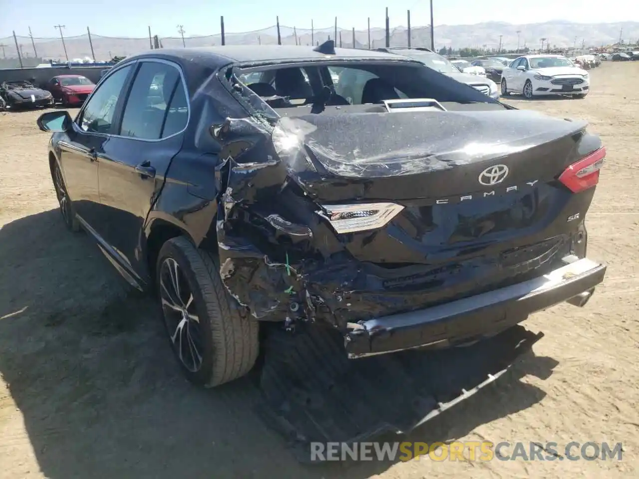 3 Photograph of a damaged car 4T1B11HKXKU297464 TOYOTA CAMRY 2019