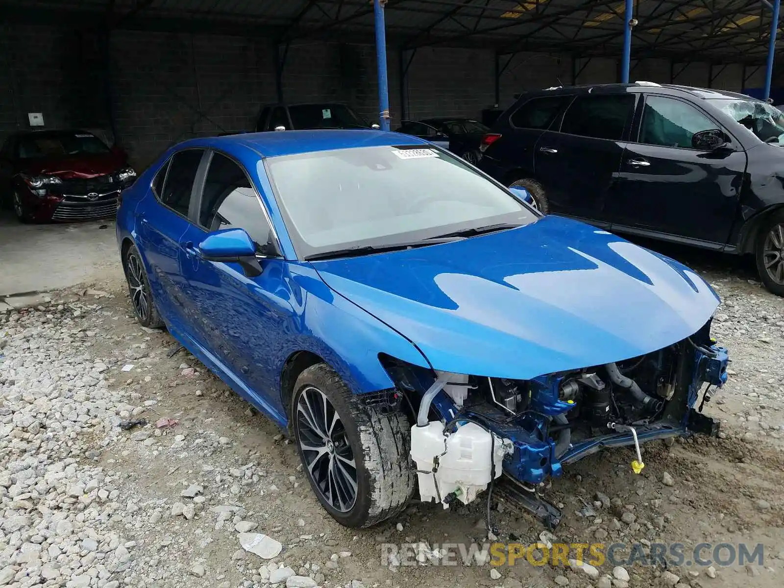 1 Photograph of a damaged car 4T1B11HKXKU297657 TOYOTA CAMRY 2019