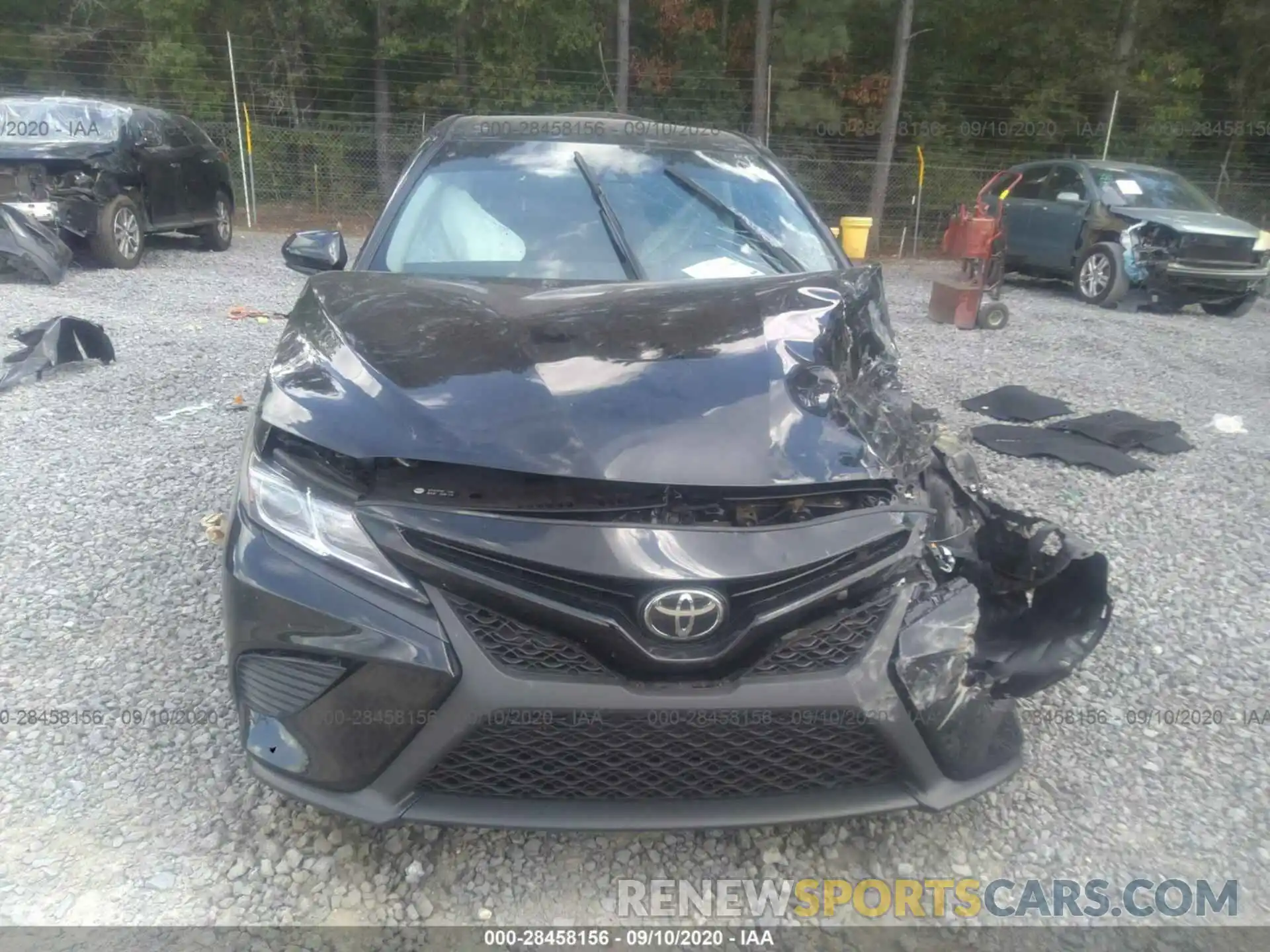 6 Photograph of a damaged car 4T1B11HKXKU298937 TOYOTA CAMRY 2019