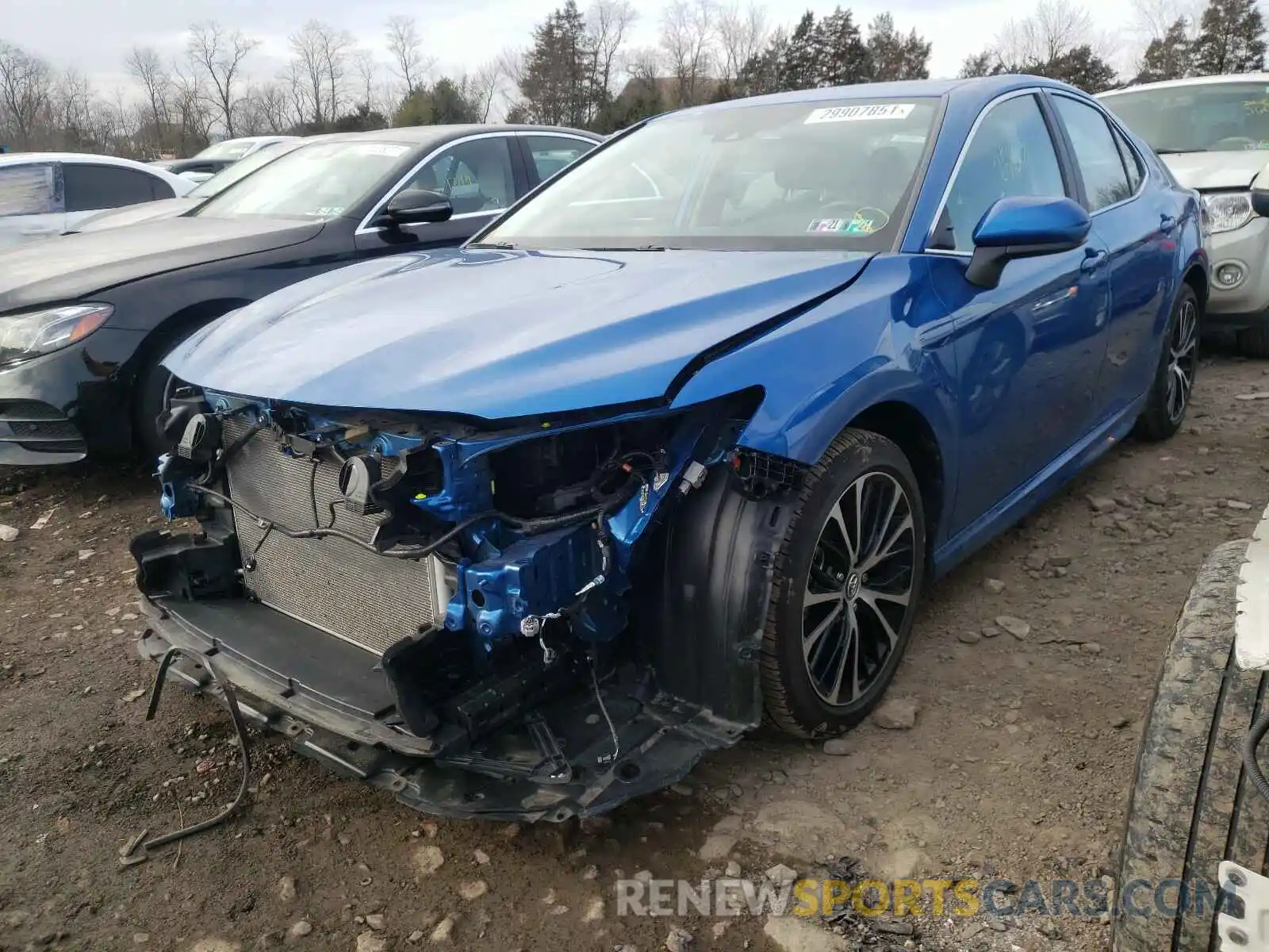 2 Photograph of a damaged car 4T1B11HKXKU299778 TOYOTA CAMRY 2019