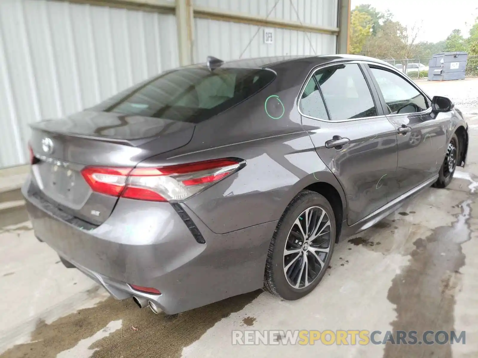 4 Фотография поврежденного автомобиля 4T1B11HKXKU299800 TOYOTA CAMRY 2019