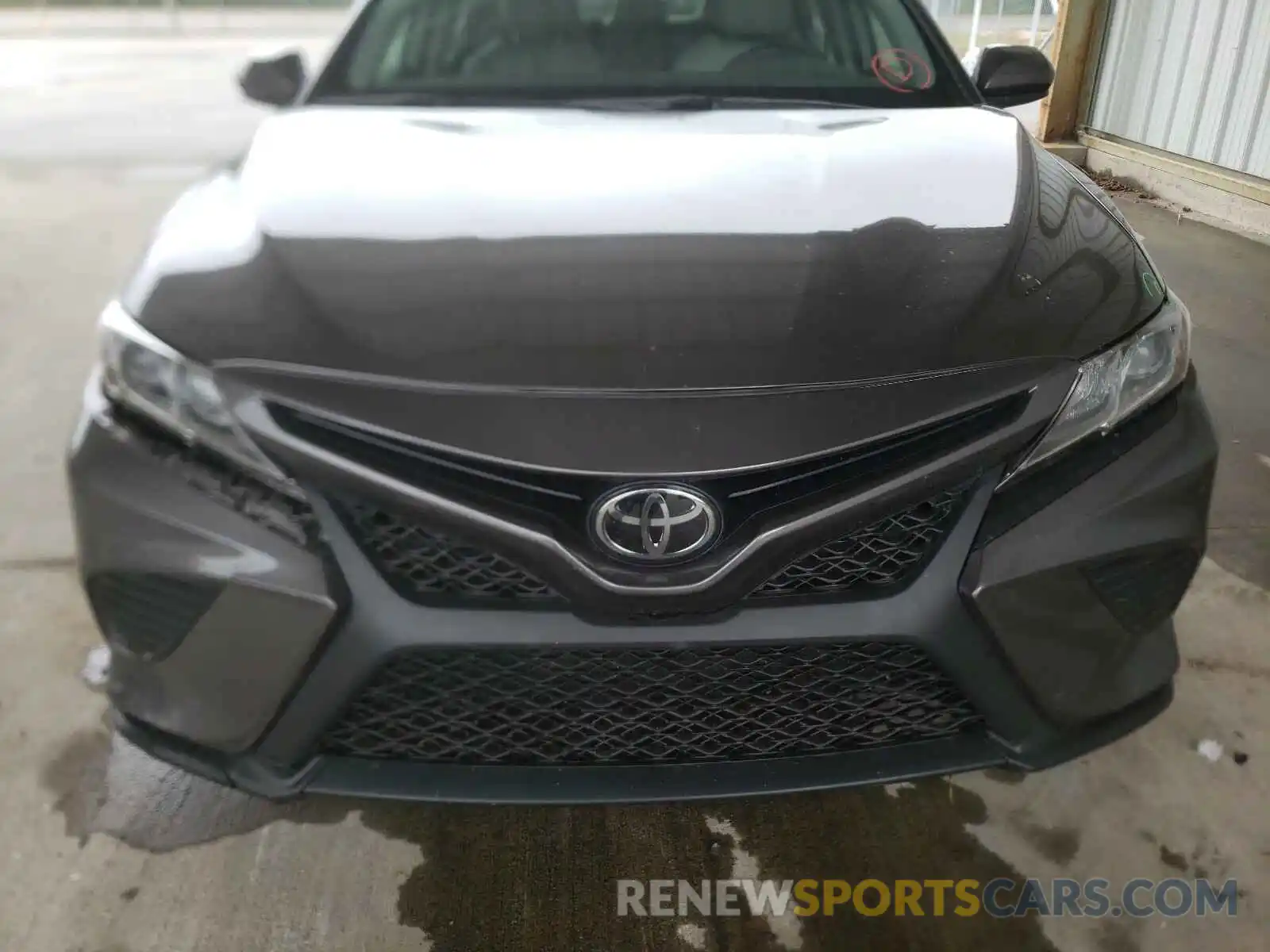 9 Photograph of a damaged car 4T1B11HKXKU299800 TOYOTA CAMRY 2019