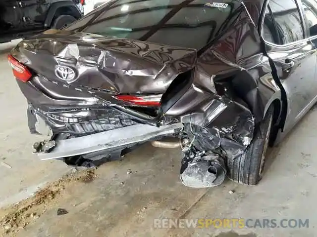 9 Photograph of a damaged car 4T1B11HKXKU678991 TOYOTA CAMRY 2019