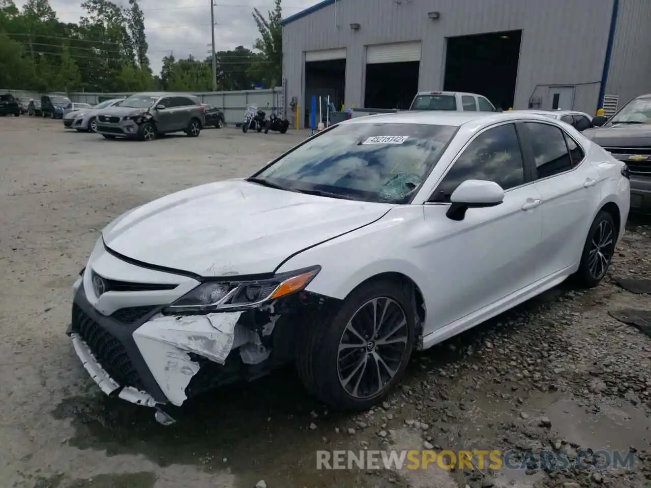 2 Photograph of a damaged car 4T1B11HKXKU679302 TOYOTA CAMRY 2019