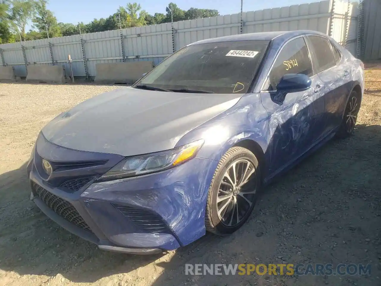 2 Photograph of a damaged car 4T1B11HKXKU680448 TOYOTA CAMRY 2019