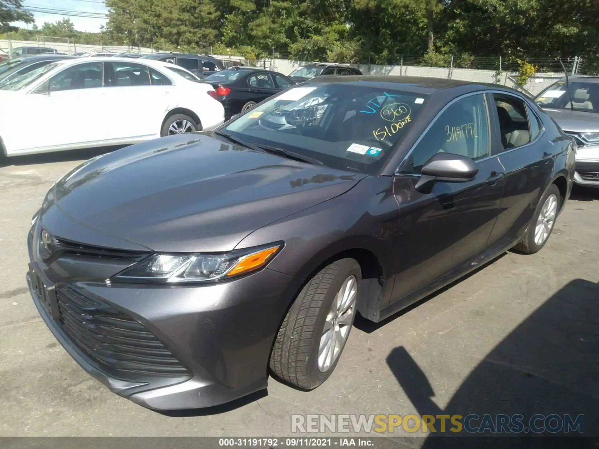 2 Photograph of a damaged car 4T1B11HKXKU680899 TOYOTA CAMRY 2019