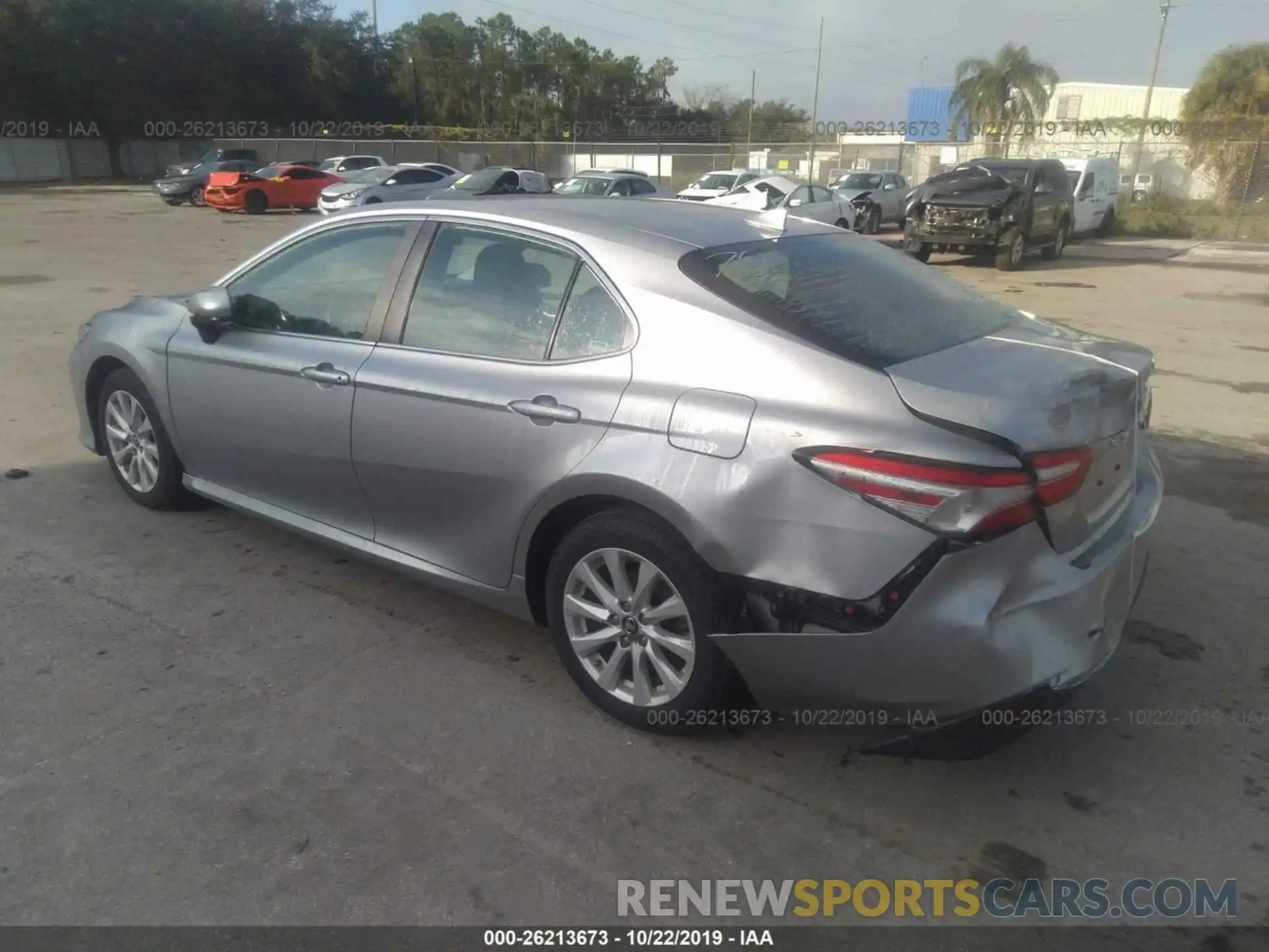 3 Photograph of a damaged car 4T1B11HKXKU681535 TOYOTA CAMRY 2019