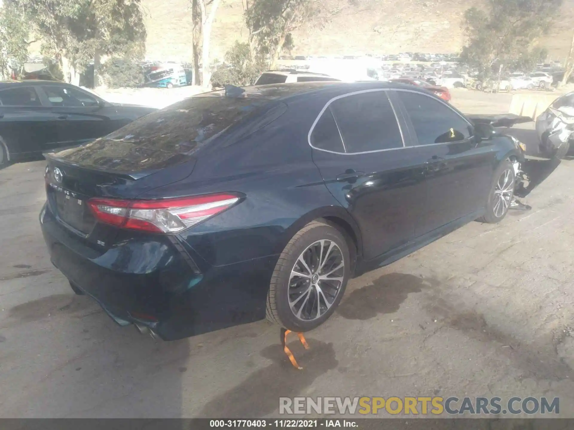 4 Photograph of a damaged car 4T1B11HKXKU685147 TOYOTA CAMRY 2019