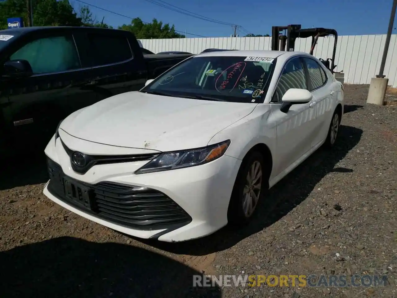 2 Photograph of a damaged car 4T1B11HKXKU685844 TOYOTA CAMRY 2019